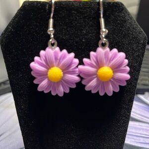 Daisy Flower Drop Earrings‎ Purple